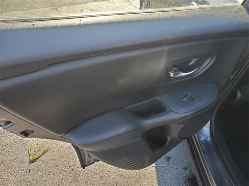 Used 2023 Honda HR-V LX image 14