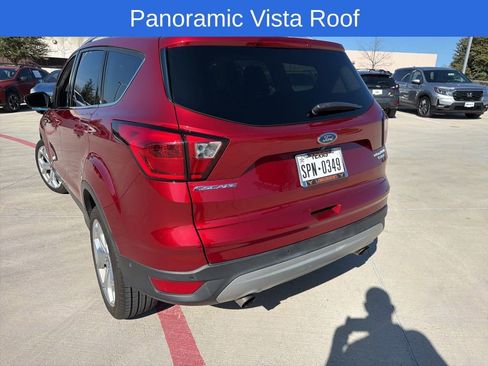 Used 2019 Ford Escape Titanium image 6