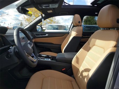 New 2026 Volkswagen Atlas Cross Sport SEL R-Line image 19