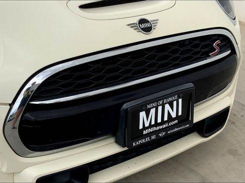 Used 2019 MINI Cooper S image 25
