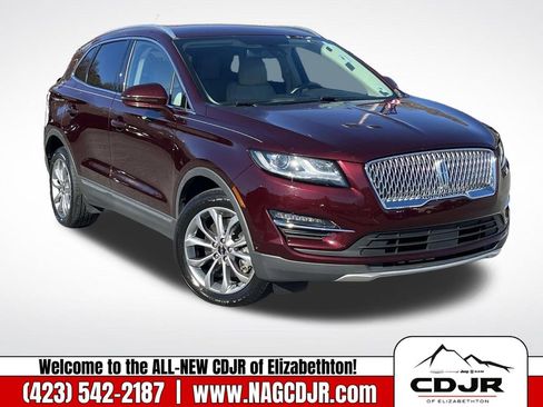Used 2019 Lincoln MKC Select w/ Select Plus Package image 1