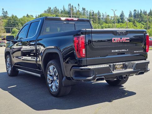 Used 2023 GMC Sierra 1500 Denali w/ Denali Reserve Package AWD/4WD image 5