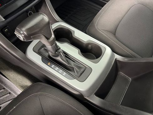 Used 2016 Chevrolet Colorado LT w/ LT Convenience Package AWD/4WD image 22