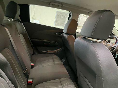 Used 2015 Chevrolet Sonic LT FWD image 19