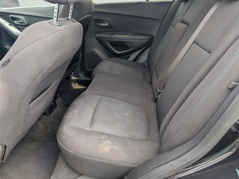 Used 2016 Chevrolet Trax LT image 30