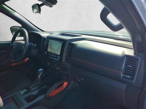 Used 2024 Nissan Frontier Pro-X RWD image 26