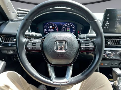 Used 2022 Honda Civic Touring image 15