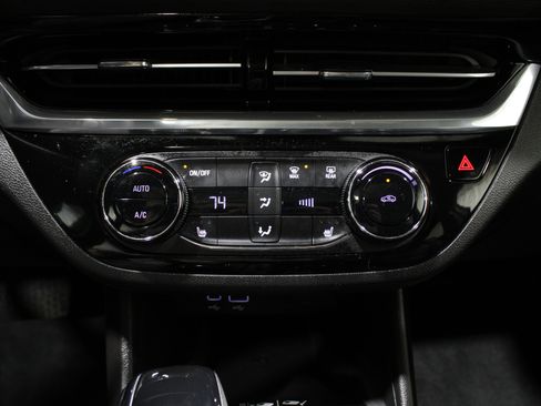 Used 2024 Buick Envista Sport Touring w/ Convenience I Package image 23