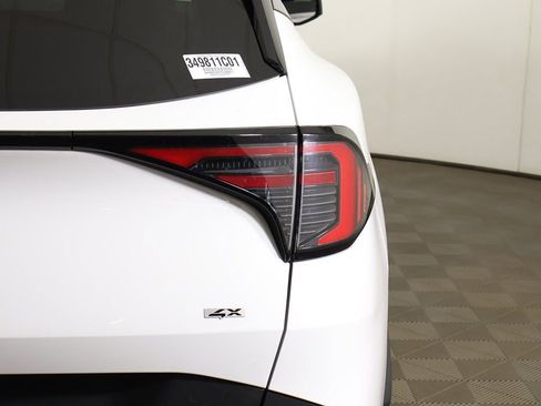 Used 2026 Kia Sportage LX image 15