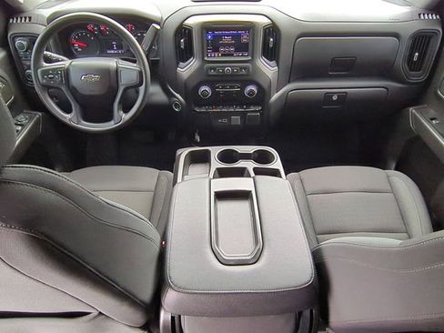 Used 2025 Chevrolet Silverado 1500 Custom Trail Boss AWD/4WD image 20