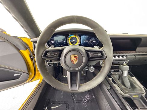 Used 2022 Porsche 911 GT3 image 10