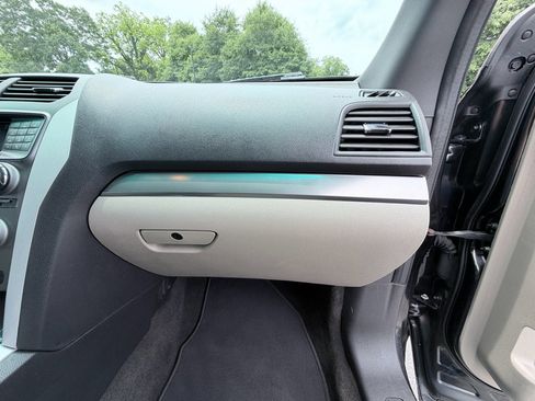 Used 2014 Ford Explorer FWD image 16