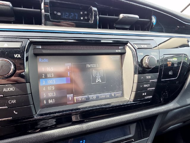 Used 2014 Toyota Corolla S FWD image 21