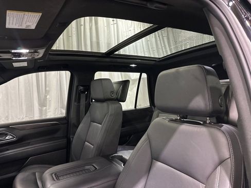 Certified 2024 Chevrolet Tahoe Z71 w/ Luxury Package image 26