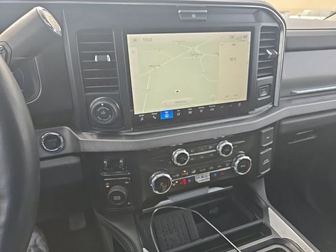 Used 2025 Ford F450 Platinum image 11