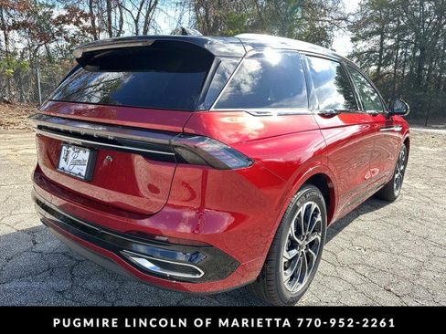 New 2026 Lincoln Nautilus Reserve image 7