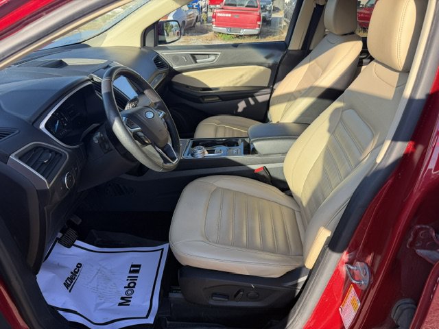 Used 2020 Ford Edge SEL FWD image 12