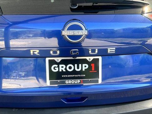 Certified 2023 Nissan Rogue S FWD image 10