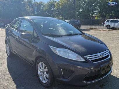 Used 2012 Ford Fiesta SE