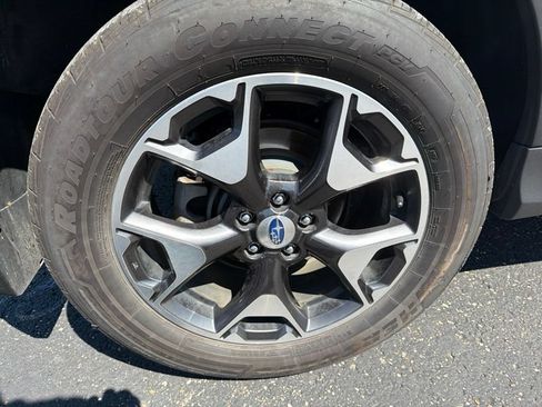 Used 2018 Subaru Crosstrek 2.0i Premium AWD/4WD image 9