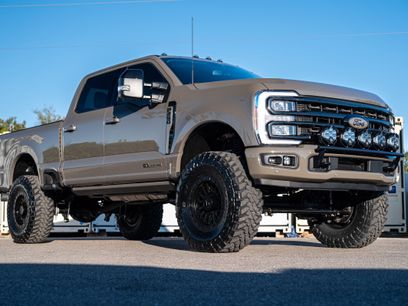 New 2026 Ford F250 Lariat w/ Lariat Ultimate Package