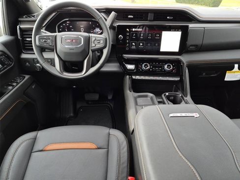 New 2026 GMC Sierra 3500 AT4 w/ AT4 Premium Plus Package AWD/4WD image 13