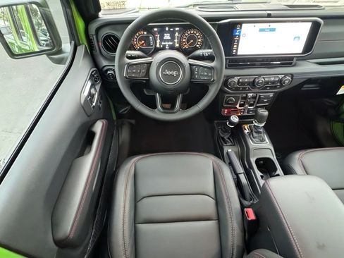 New 2026 Jeep Gladiator Rubicon image 14