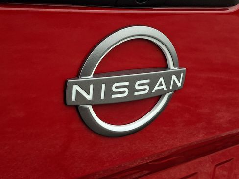 Used 2025 Nissan Frontier SV w/ SV Convenience Package AWD/4WD image 30