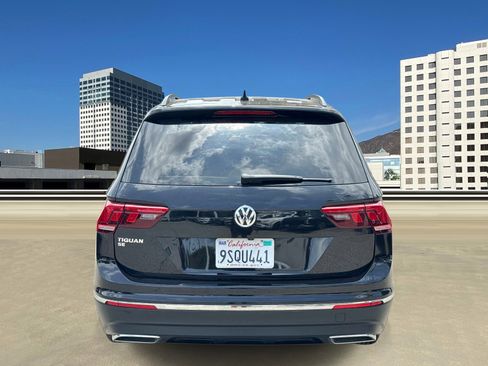 Used 2020 Volkswagen Tiguan SEL FWD image 4