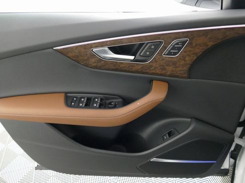New 2026 Audi Q8 Premium Plus image 9