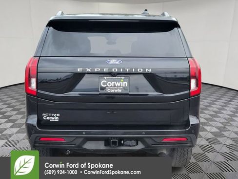 Used 2025 Ford Expedition Active image 20