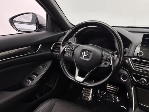 Used 2020 Honda Accord Sport image 30