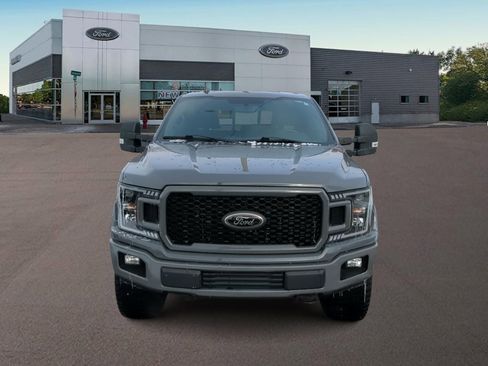 Used 2018 Ford F150 XLT w/ Equipment Group 302A Luxury image 3