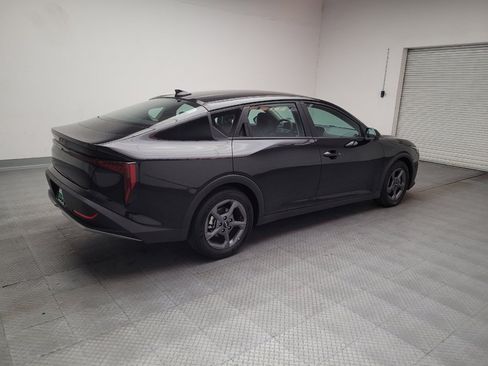 Used 2025 Kia K4 LXS image 10