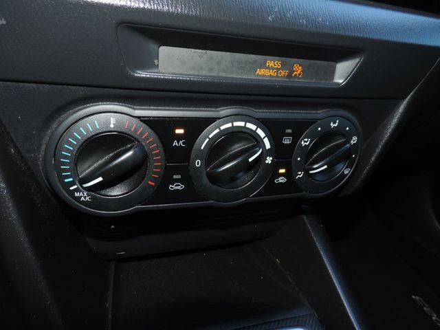 Used 2014 MAZDA MAZDA3 i Sport FWD image 24