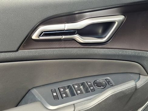 New 2026 Kia Sportage EX FWD image 10