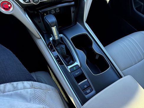 Used 2021 Honda Accord EX-L image 19