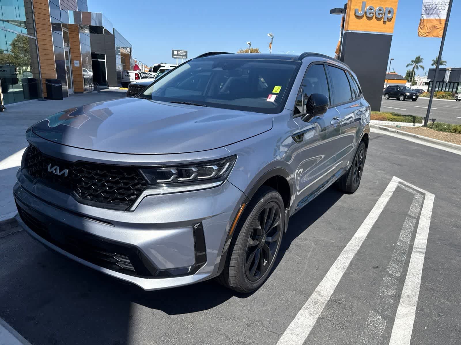 Used 2023 Kia Sorento SX AWD/4WD image 1