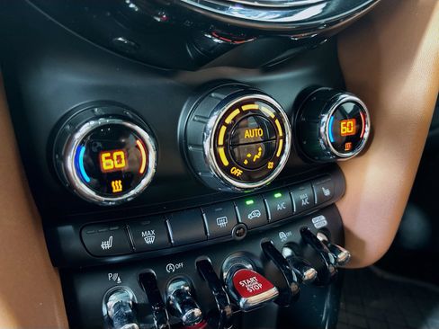 Used 2024 MINI Cooper S FWD image 16