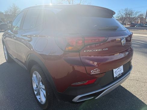 Used 2022 Buick Encore GX Preferred w/ Cold Weather Comfort Package image 8