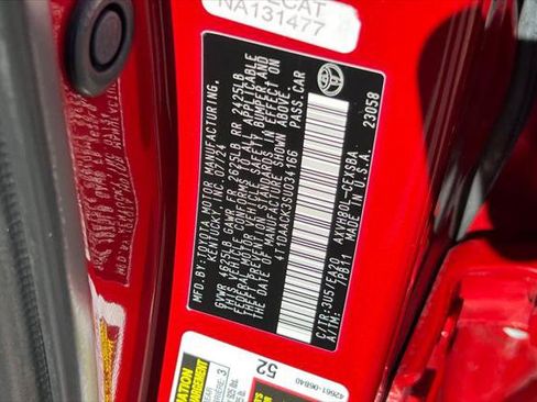 Certified 2025 Toyota Camry SE image 33