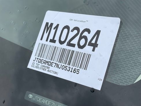 Used 2022 Toyota Corolla LE FWD image 11