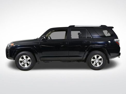 Used 2020 Toyota 4Runner 2WD image 2