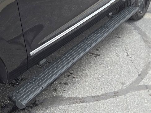 Used 2021 Lincoln Navigator Reserve AWD/4WD image 13