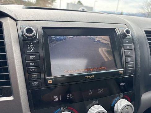 Used 2013 Toyota Tundra Limited w/ Memory Pkg AWD/4WD image 23