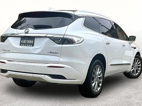 Used 2023 Buick Enclave Avenir w/ Avenir Technology Package FWD image 2