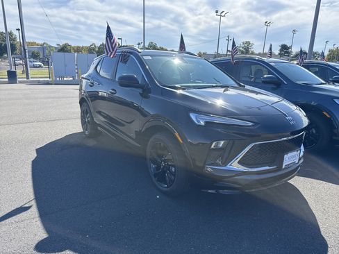New 2026 Buick Encore GX Sport Touring w/ Comfort Package image 3