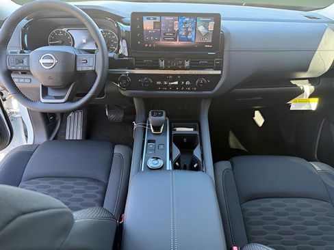 New 2026 Nissan Pathfinder SV AWD/4WD image 10
