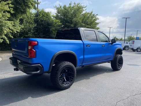 Used 2026 Chevrolet Silverado 1500 ZR2 AWD/4WD image 9
