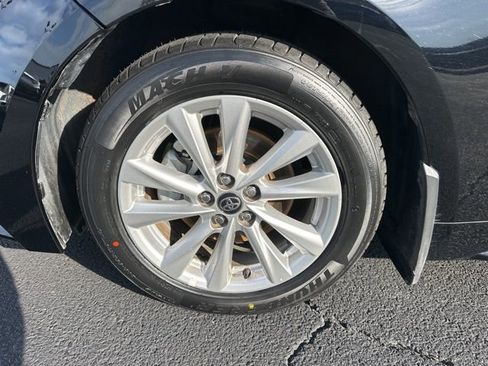 Used 2024 Toyota Corolla LE w/ LE Convenience Package image 25